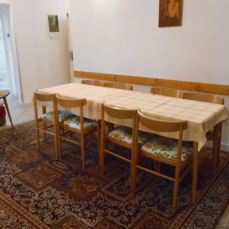 Apartment Apartman 21 *